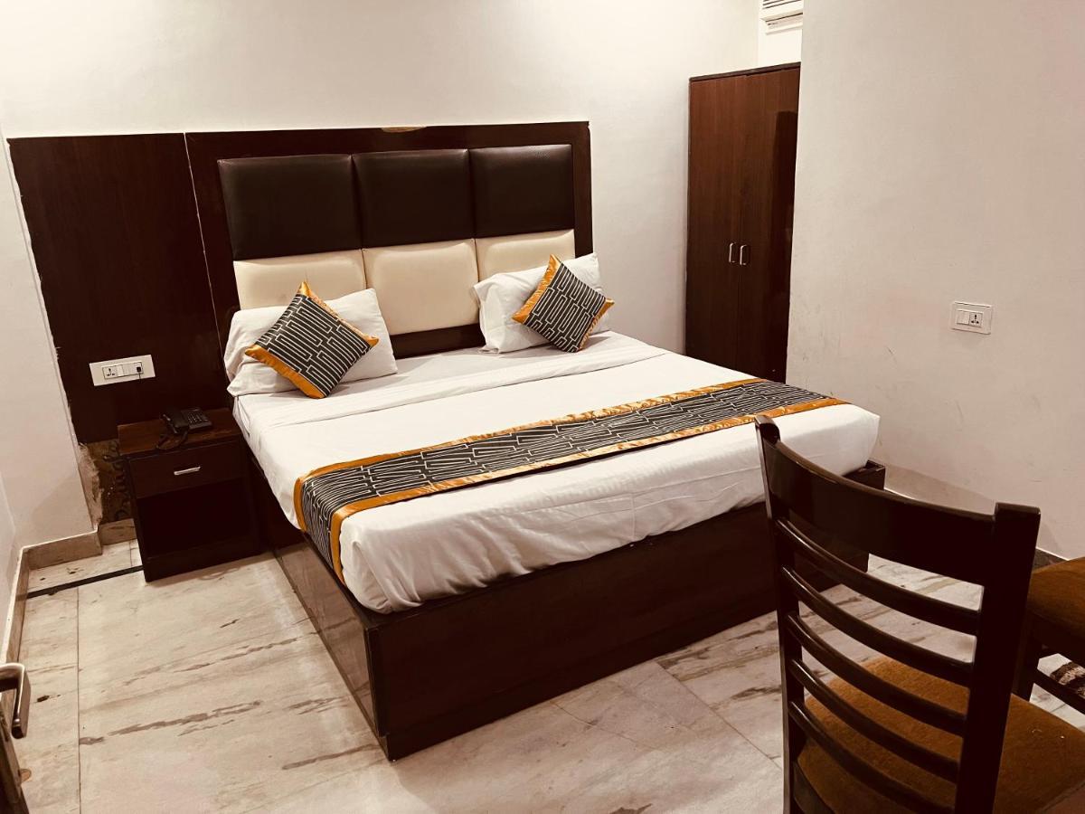 ניו דלהי Hotel Krone A Family Hotel Near Igi Airport Delhi מראה חיצוני תמונה