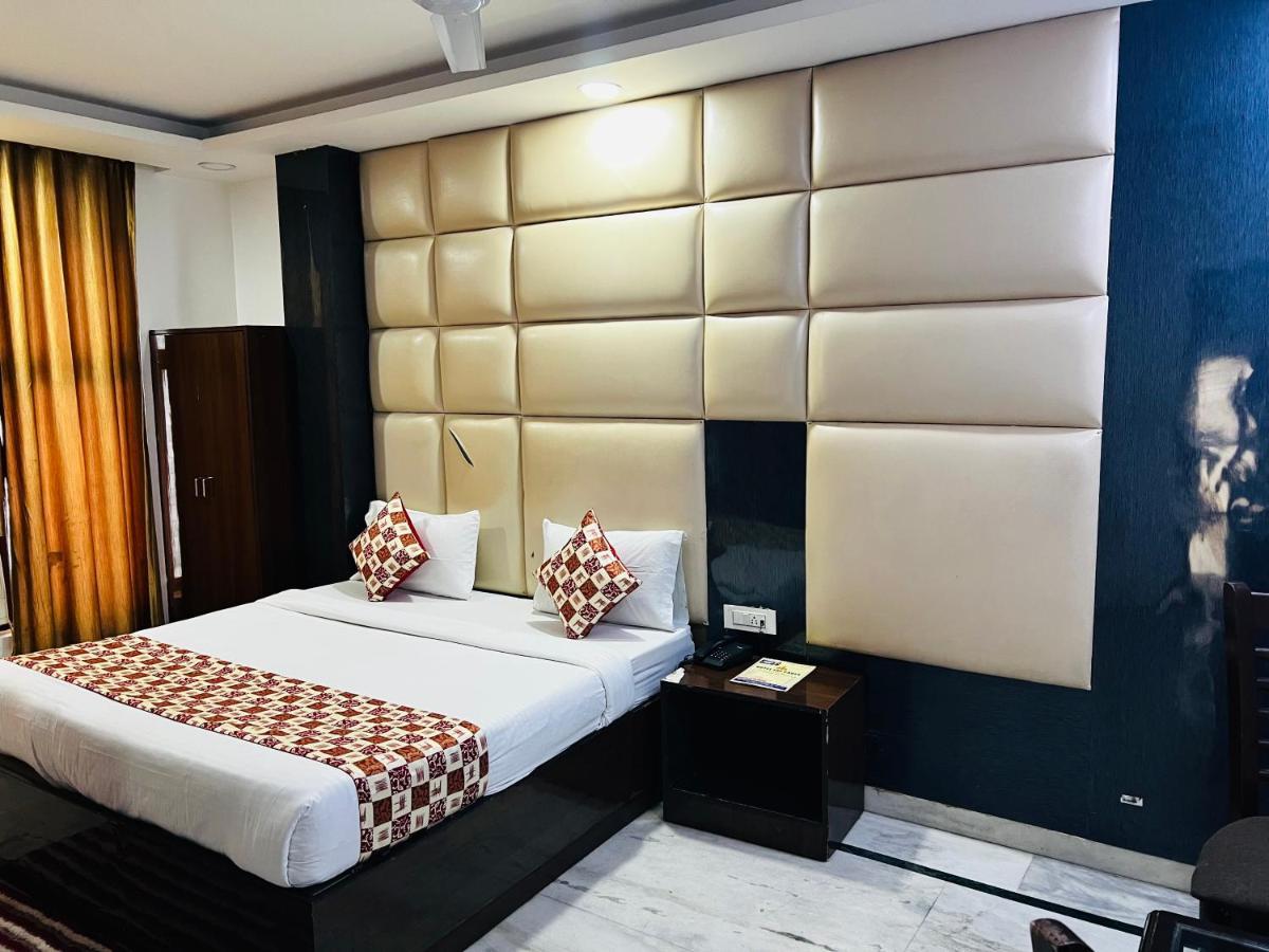 ניו דלהי Hotel Krone A Family Hotel Near Igi Airport Delhi מראה חיצוני תמונה