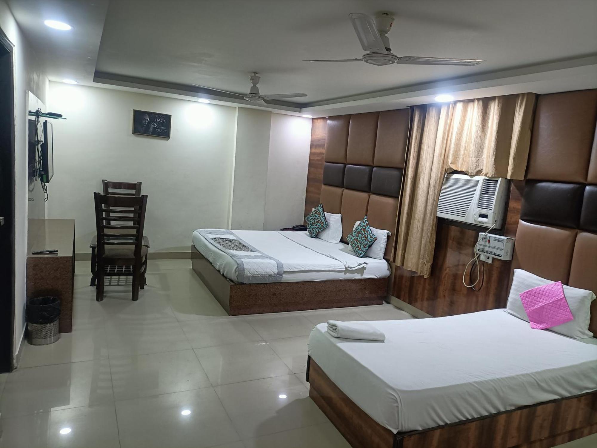ניו דלהי Hotel Krone A Family Hotel Near Igi Airport Delhi מראה חיצוני תמונה